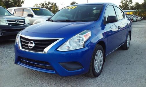 2015 Nissan Versa 1.6 S+