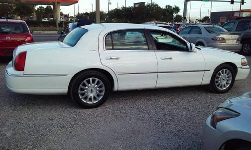 2007 Lincoln Town Car Signature