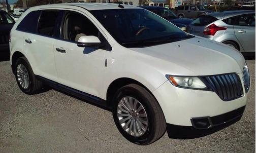 2014 Lincoln MKX Base