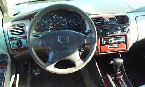 Silver 2002 Honda Accord LX