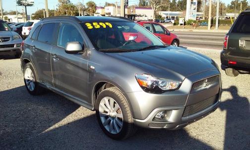2011 Mitsubishi Outlander Sport SE