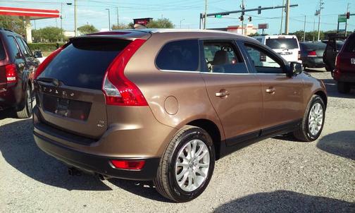 2010 Volvo XC60 T6 R-Design