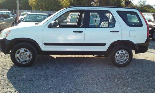 2004 Honda CR-V LX