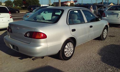 Silver 2002 Toyota Corolla CE