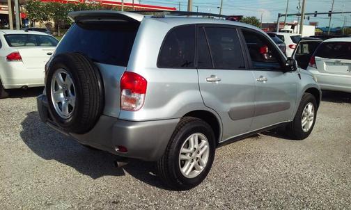 2001 Toyota RAV4 Base