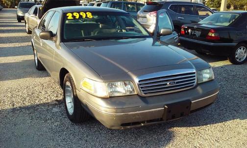 1998 Ford Crown Victoria LX