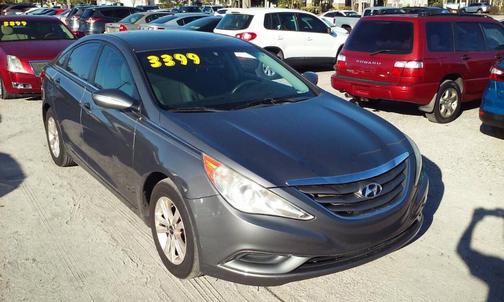 2011 Hyundai SONATA GLS