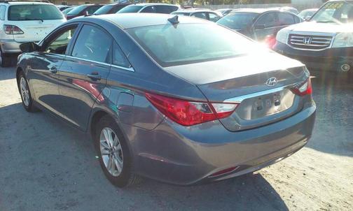 2011 Hyundai SONATA GLS