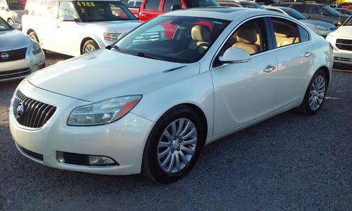 2013 Buick Regal Premium 1