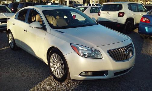 2013 Buick Regal Premium 1