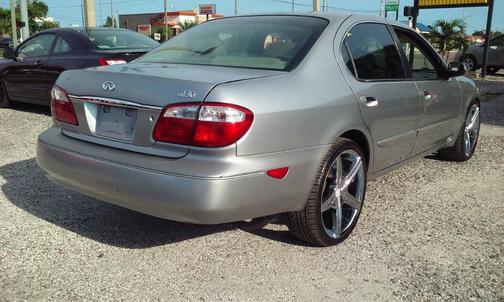 2001 INFINITI I30 Touring