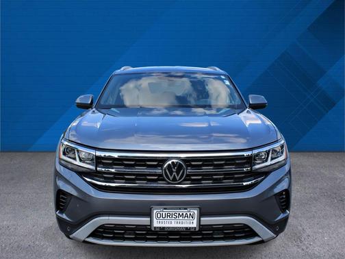Gray 2022 Volkswagen Atlas Cross Sport 3.6L V6 SE w/Technology