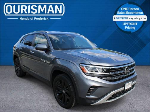 Gray 2022 Volkswagen Atlas Cross Sport 3.6L V6 SE w/Technology