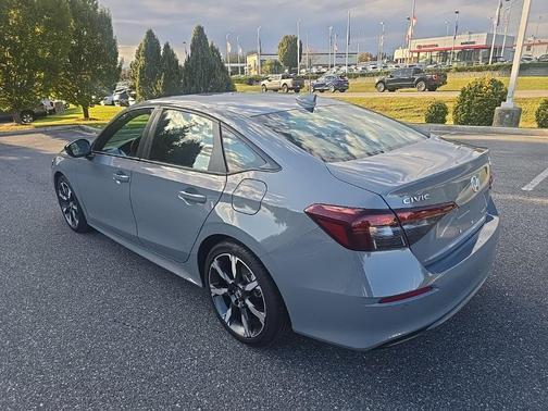 2025 Honda Civic Hybrid Sport Touring