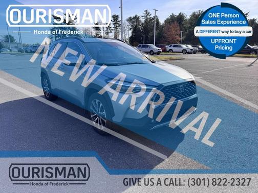 2024 Toyota Corolla Cross XLE