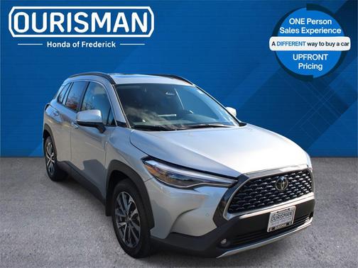 2024 Toyota Corolla Cross XLE