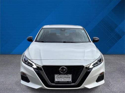 2020 Nissan Altima SR Intelligent AWD