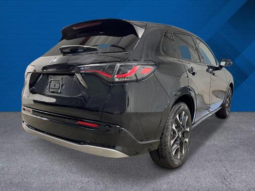 Crystal Black Pearl 2027 Honda HR-V EX-L