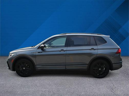 2022 Volkswagen Tiguan 2.0T SE R-Line Black 4MOTION
