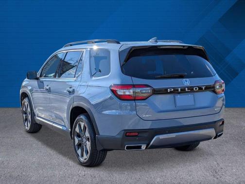 2026 Honda Pilot Touring 8-Passenger