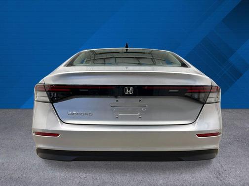 Solar Silver Metallic 2026 Honda Accord SE