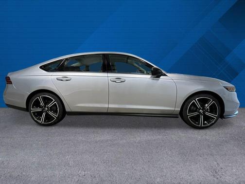 Solar Silver Metallic 2026 Honda Accord SE