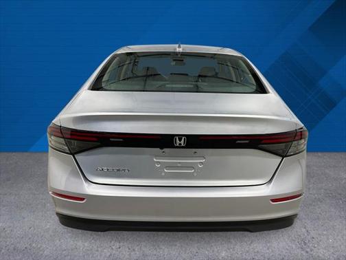 2025 Honda Accord LX 1.5T