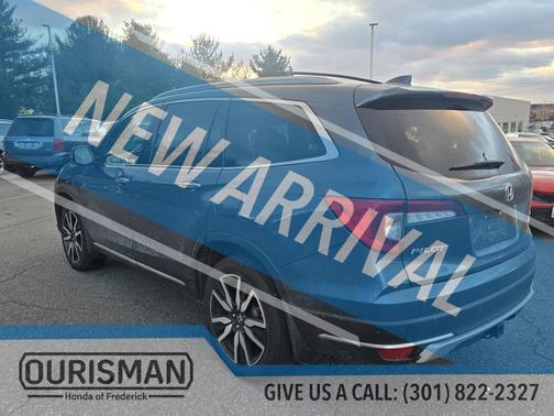 2021 Honda Pilot Touring 8-Passenger