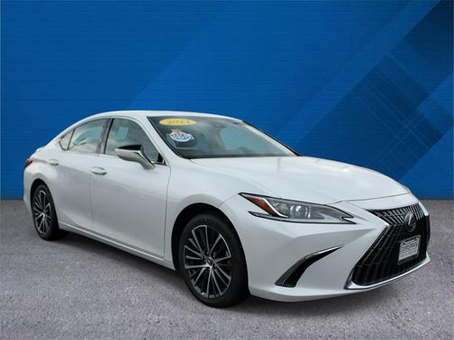 2024 Lexus ES 300h Base