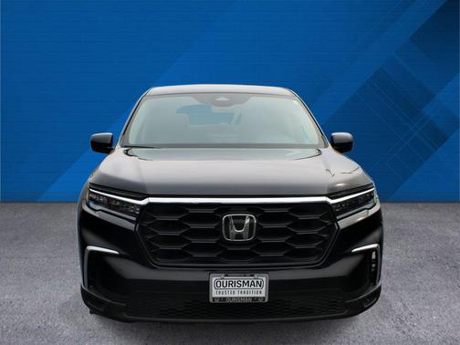 2023 Honda Pilot AWD LX