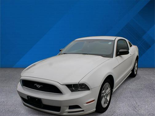 2014 Ford Mustang V6