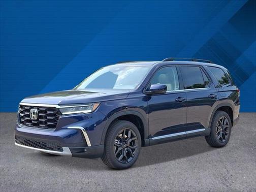 2025 Honda Pilot Touring 8-Passenger