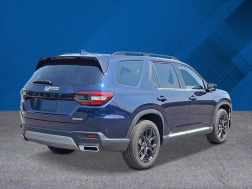2025 Honda Pilot Touring 8-Passenger