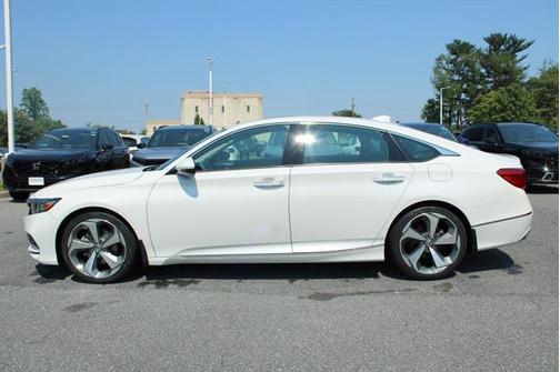 2019 Honda Accord Touring 2.0T