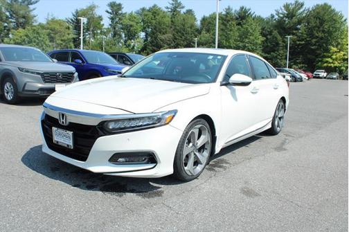 2019 Honda Accord Touring 2.0T