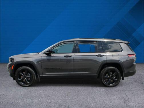 Baltic Gray Metallic Clearcoat 2024 Jeep Grand Cherokee L Altitude
