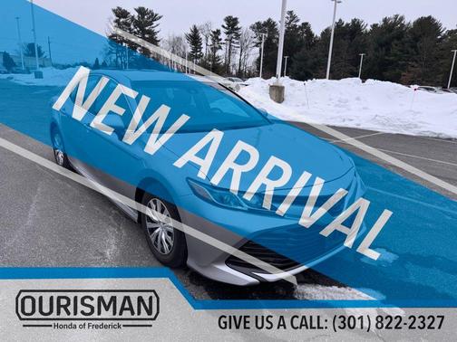 2018 Toyota Camry Hybrid LE