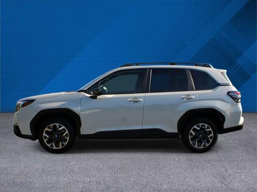 Crystal White Pearl 2025 Subaru Forester Premium