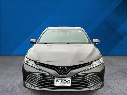 2020 Toyota Camry XLE