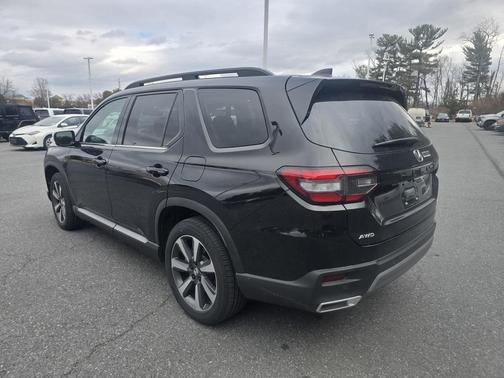 2025 Honda Pilot Elite