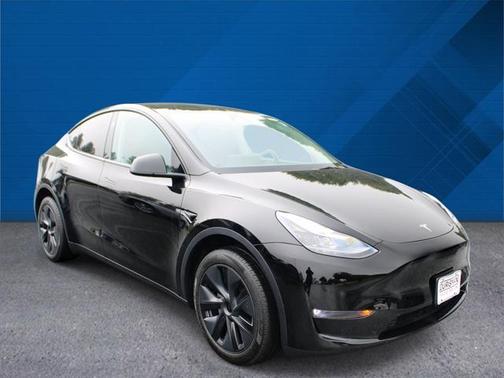 2025 Tesla Model Y Long Range Dual Motor All-Wheel Drive