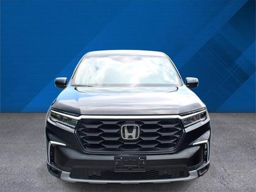 2023 Honda Pilot AWD EX-L 8 Passenger