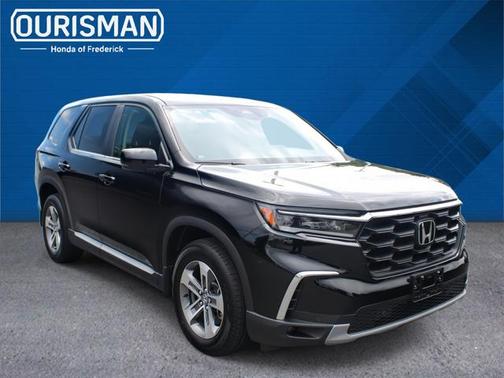 2023 Honda Pilot AWD EX-L 8 Passenger