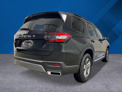 Crystal Black Pearl 2026 Honda Pilot EX-L