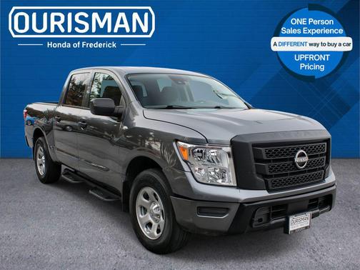 2023 Nissan Titan S