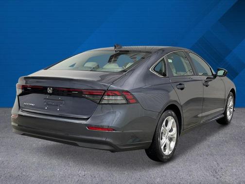 2025 Honda Accord LX 1.5T