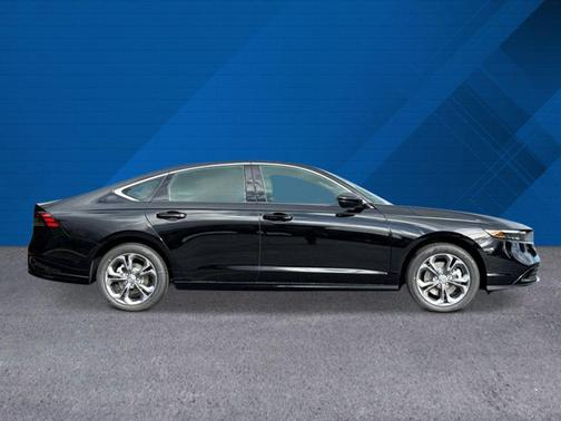 Crystal Black Pearl 2026 Honda Accord Hybrid EX-L