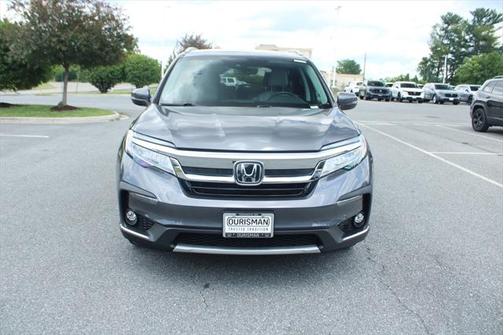 2022 Honda Pilot Touring 8-Passenger