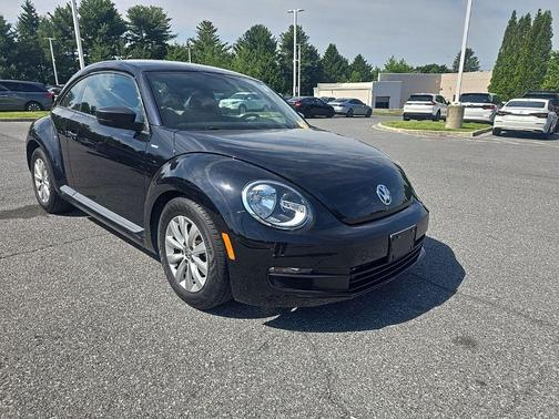 Deep Black Pearl 2016 Volkswagen Beetle 1.8T Wolfsburg Edition w/PZEV