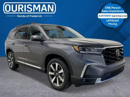 2025 Honda Pilot Touring 8-Passenger